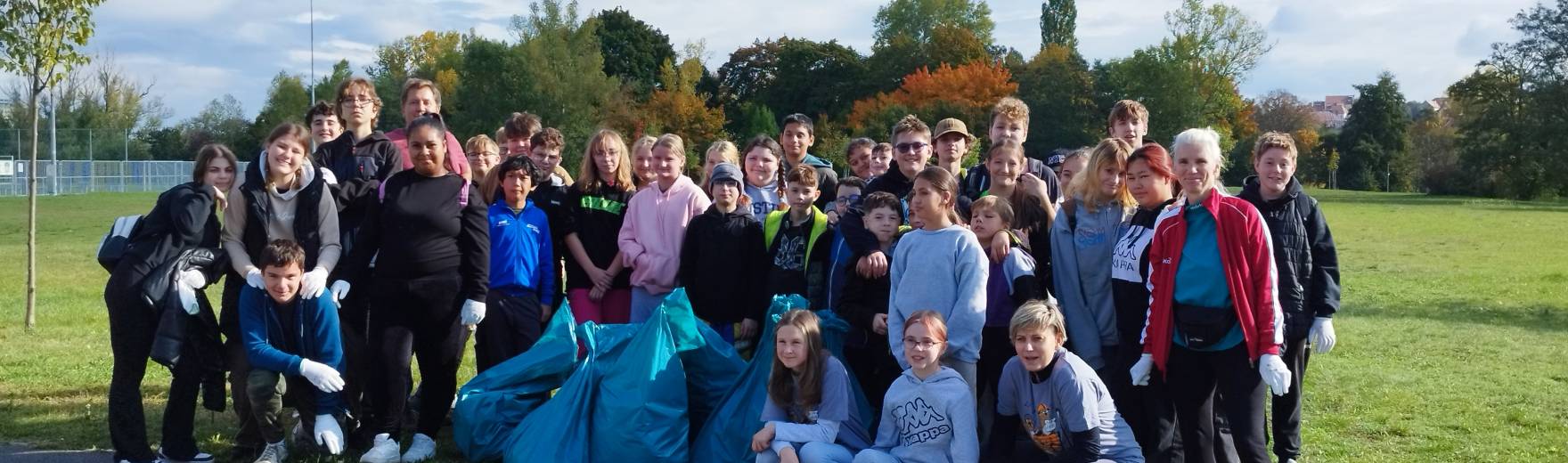 PODZIMNÍ ÚKLID NA BŘEZÍCH ŘEKY OHŘE 2025