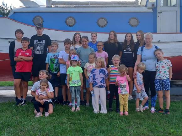 Uklízíme, sázíme a zvelebujeme