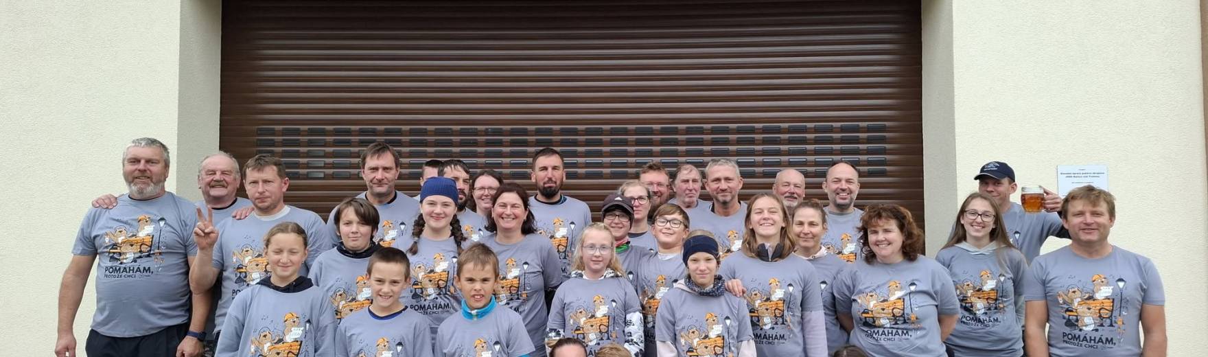 Za obec zelenější - Oprava oplocenky u sportoviště, vyžnutí oplocenky na Kamencích a výsadba nových stromků